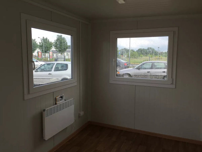 Bürocontainer. 3,50 × 2,20