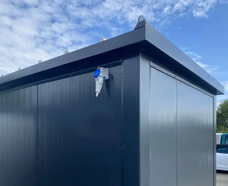 Bürocontainer 4,00 m x 2,20 m, sofort einsatzbereit
