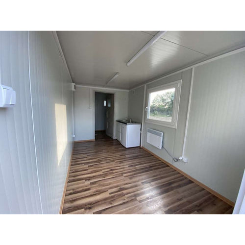 Bürocontainer 6,00 × 2,40m mit toilette, dusche und küche