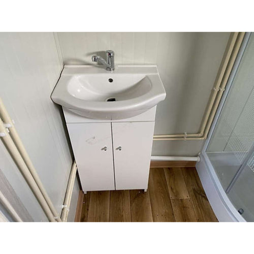 Bürocontainer 6,00 × 2,40m mit toilette, dusche und küche