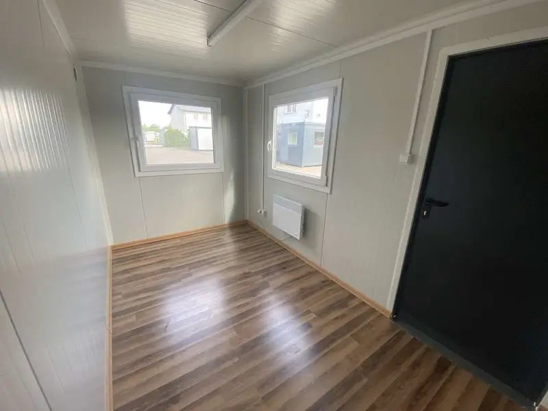 Bürocontainer 4,00 m x 2,20 m, sofort einsatzbereit
